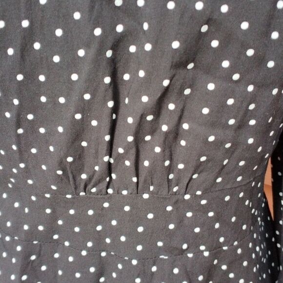 Essentials by ABS Polka Dot Blouse - Picture 8 of 14